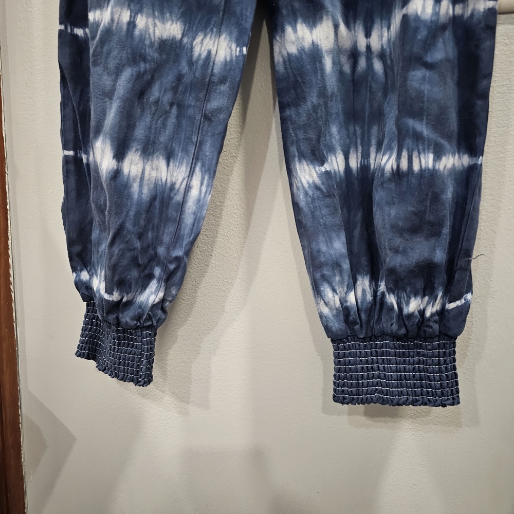 Boutique jogger type pants with pockets - Picture 2 of 7